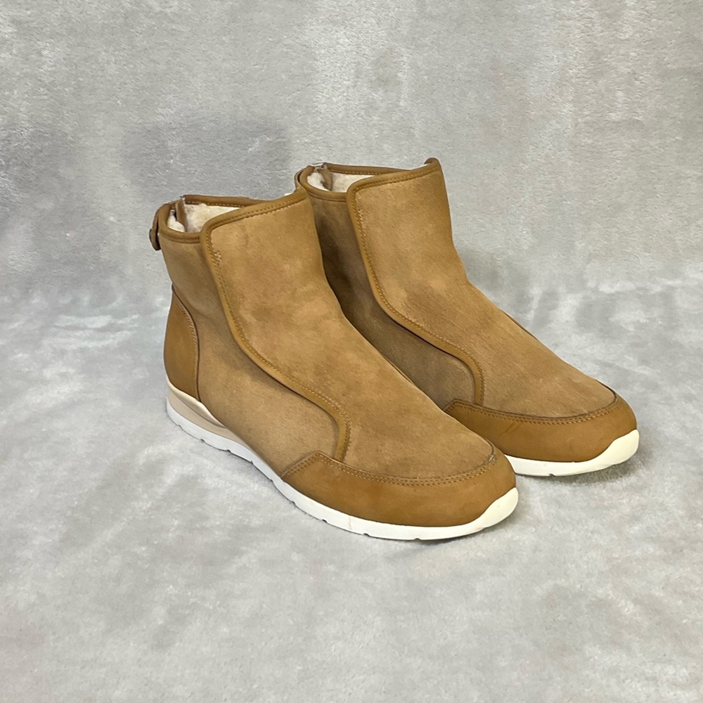 UGG Laurelle Chestnut Ankle Boots Women’s 9.5 Back Zip Sneaker Shoes